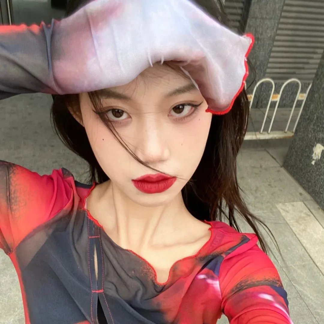 一代巨星桑杰君